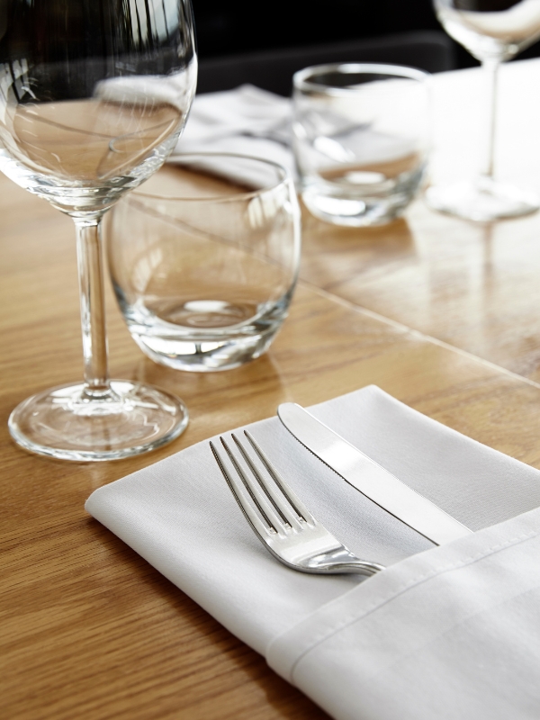 Ristorante con tavoli sulla spiaggia Misano Adriatico